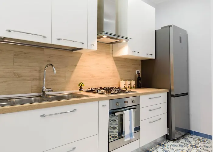 Symphony House Сорренто