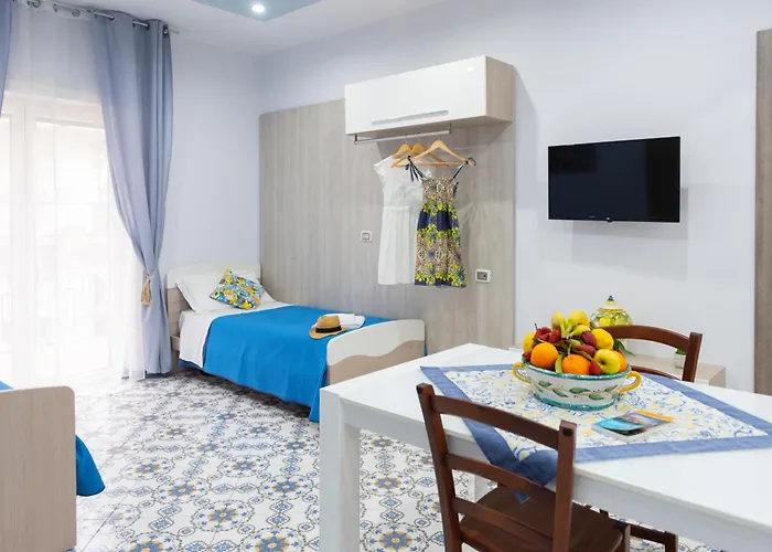 Symphony House Сорренто