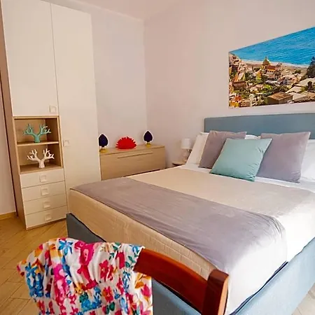 Symphony House فندق مبيت وإفطار سورينتو