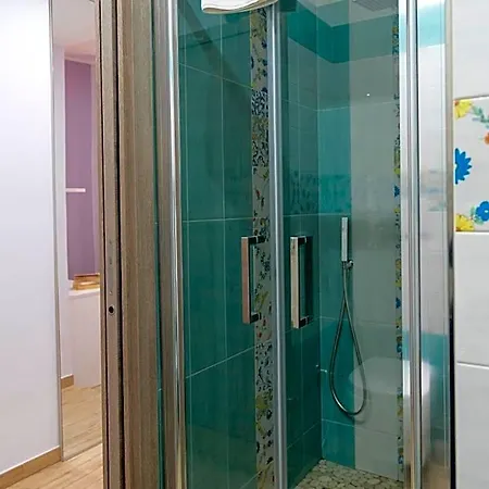 Symphony House فندق مبيت وإفطار 4*