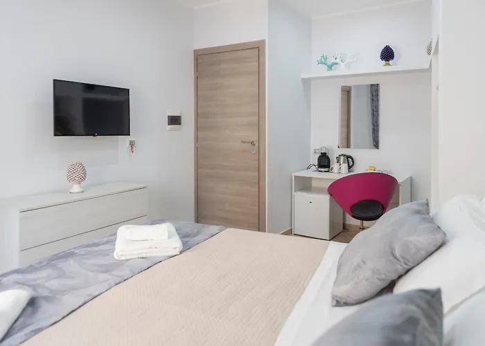 Symphony House فندق مبيت وإفطار سورينتو