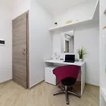 Oda ve Kahvaltı Symphony House