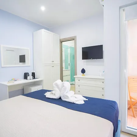 Symphony House Bed & Breakfast *