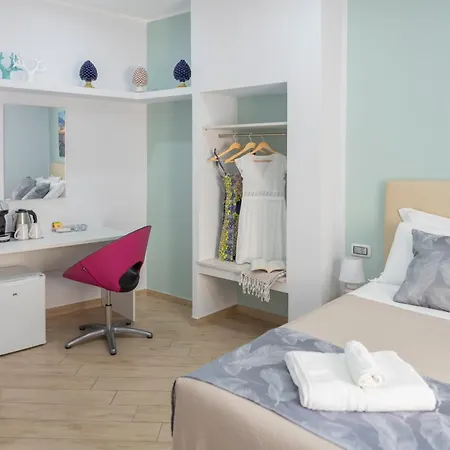 ベッド・アンド・ブレックファスト Symphony House